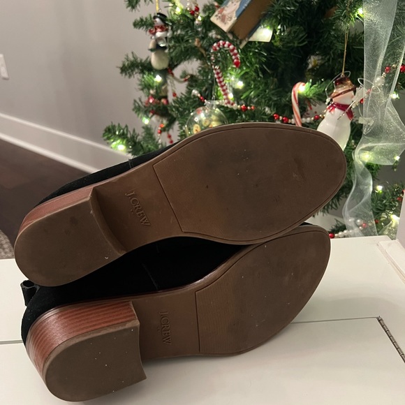 Black J. Crew Ankle Boots. - Picture 4 of 9